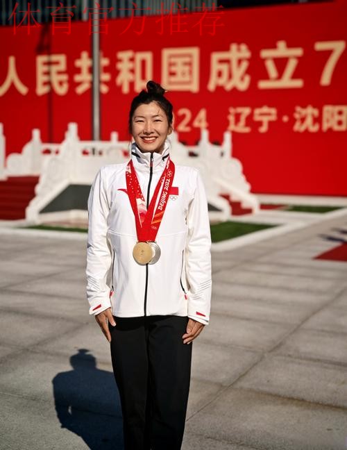 蔡振华:铿锵玫瑰精神再现 中国女足还能前行 蔡振华:铿锵玫瑰精神再现 中国女足还能前行